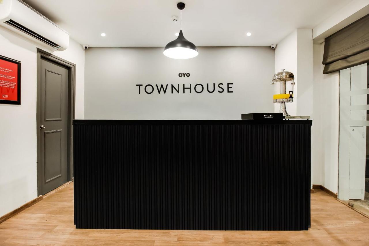 Oyo Townhouse 600 Gangothri Hotel Secundurabad Екстериор снимка