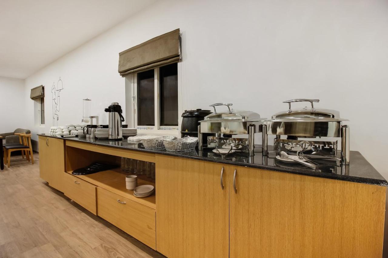 Oyo Townhouse 600 Gangothri Hotel Secundurabad Екстериор снимка
