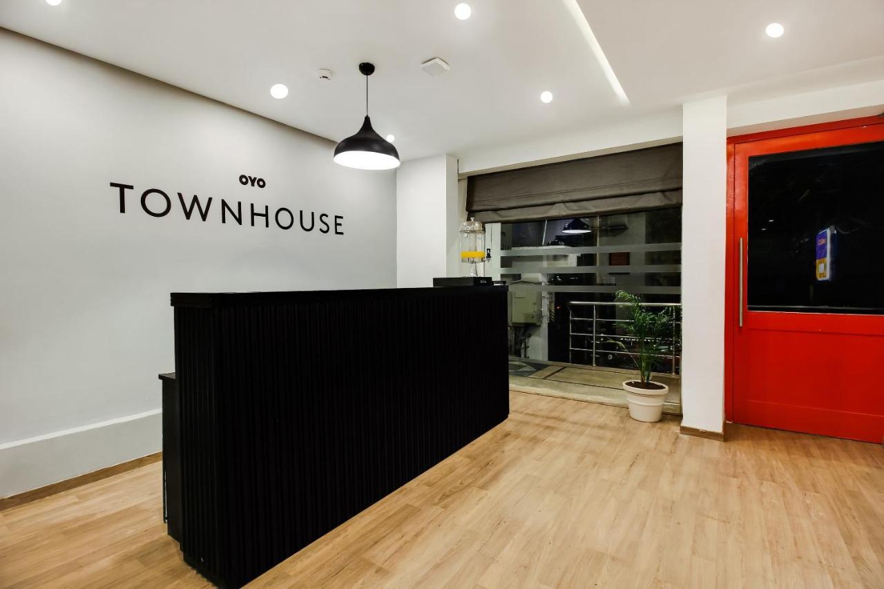 Oyo Townhouse 600 Gangothri Hotel Secundurabad Екстериор снимка